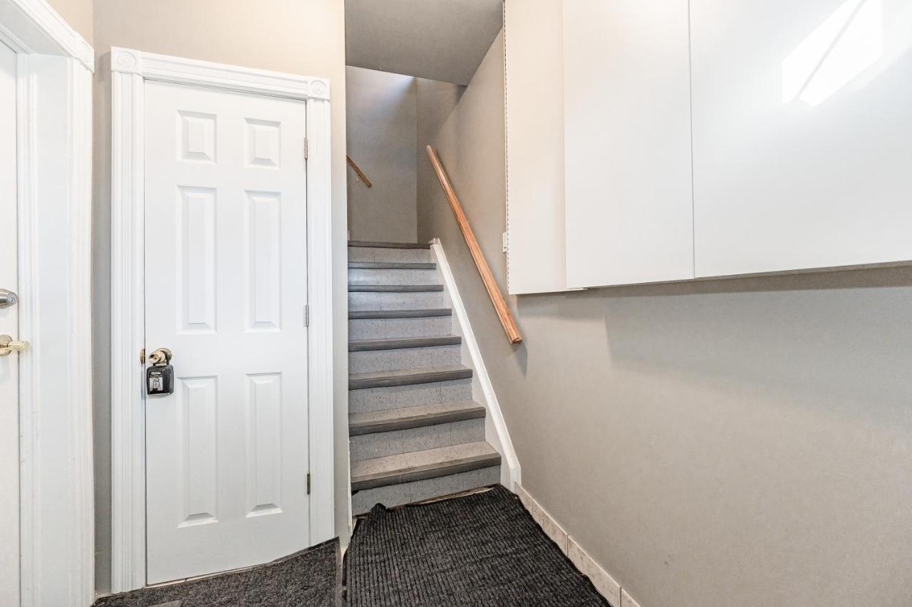 Harbour House Apartment Хамилтън Екстериор снимка